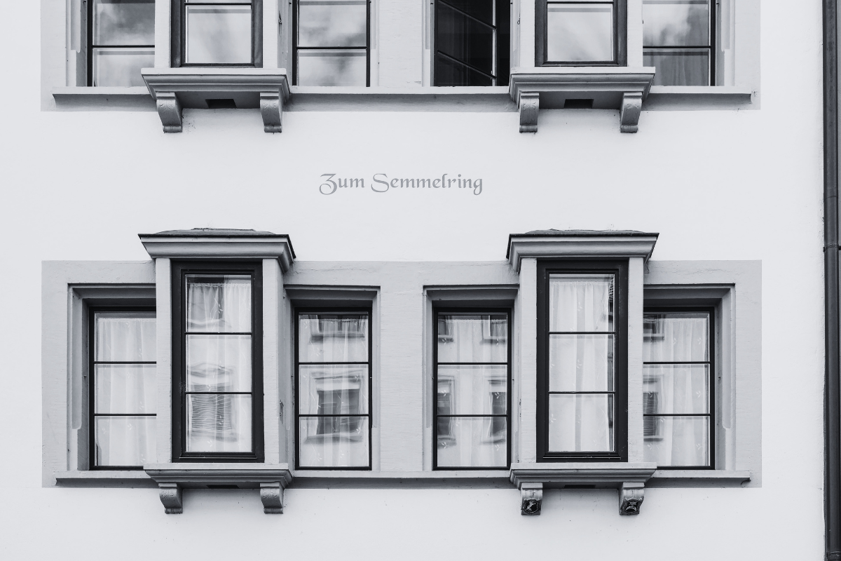 Wohnen & Eigentum absichern: Was Mieter/Eigentümer wirklich brauchen (Hausrat, Haftpflicht, Gebäude)